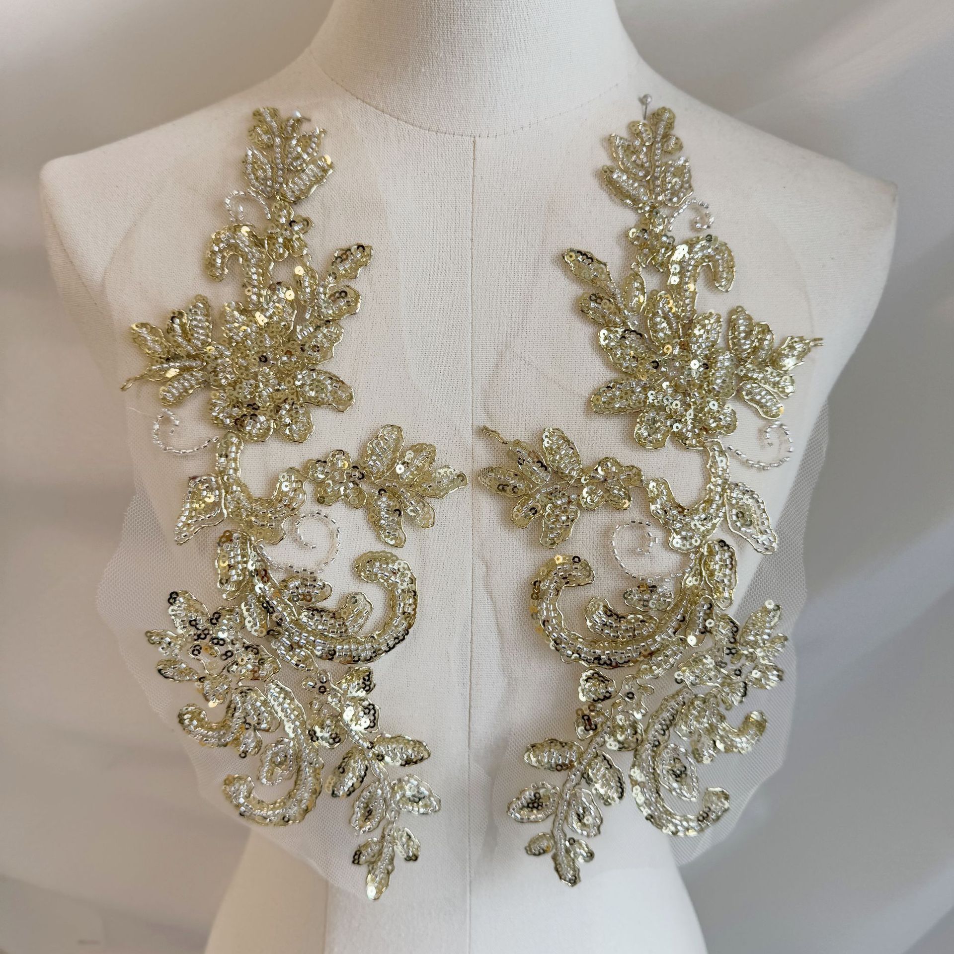 Champagne gold beaded flower s – обзор и цена Embroidery Gold