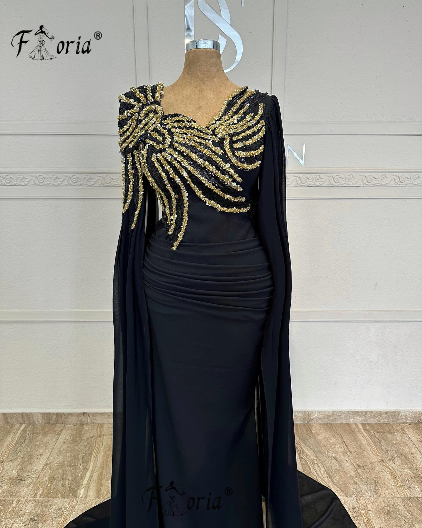 Dubai Woman Black Mermaid Form – обзор и цена Embroidery Gold