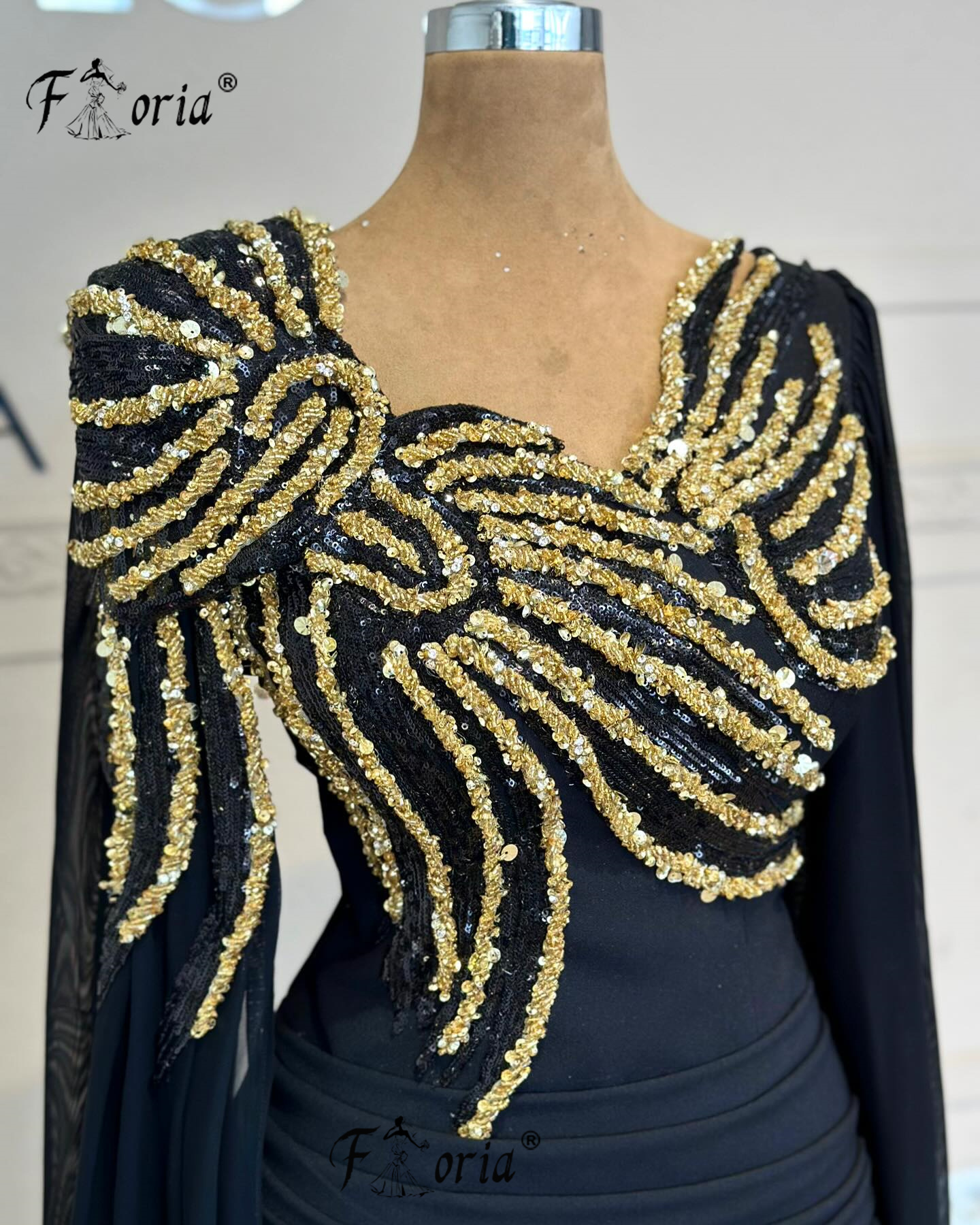 Dubai Woman Black Mermaid Form – обзор и цена Embroidery Gold