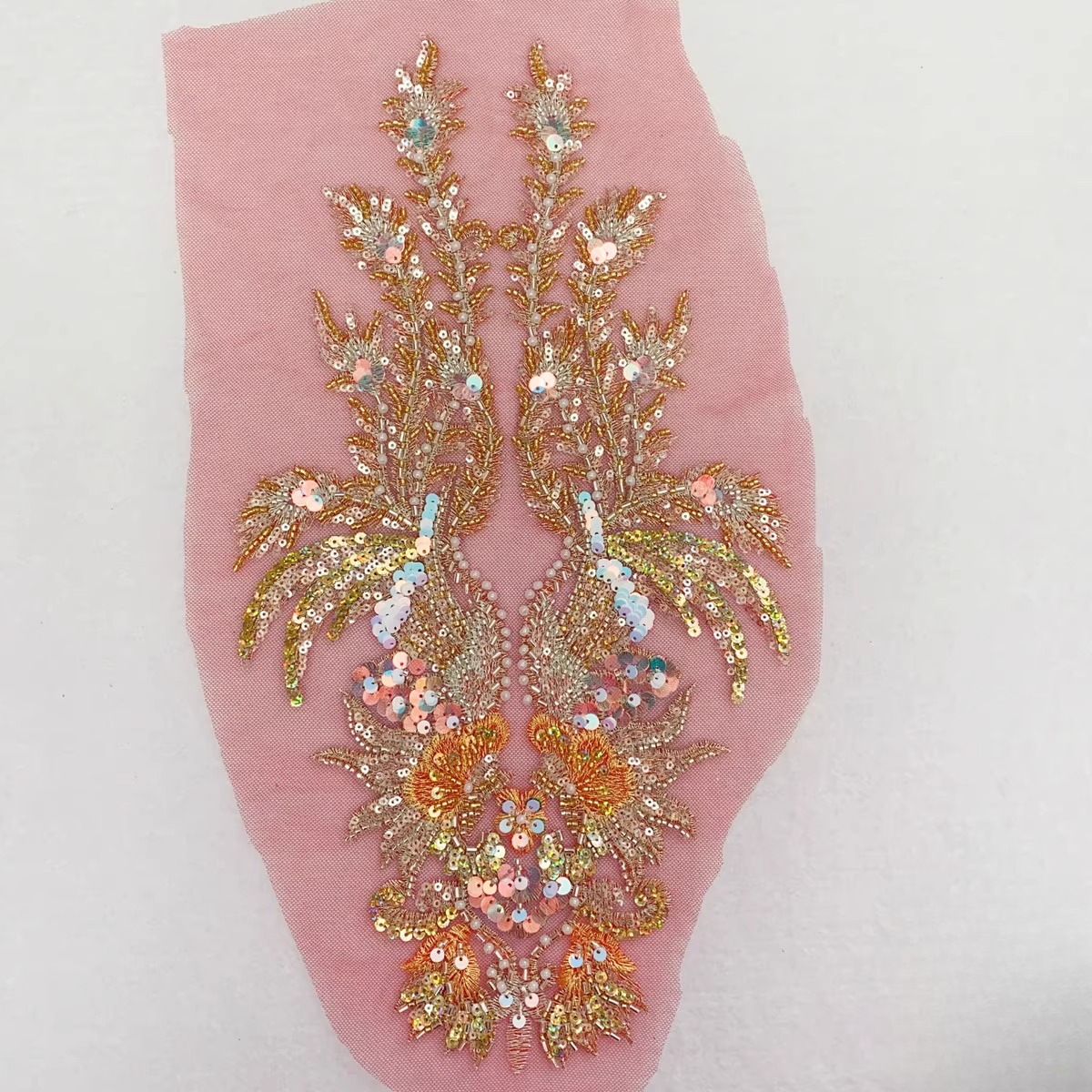 Champagne Gold Fish Scale Sequ – обзор и цена Embroidery Gold