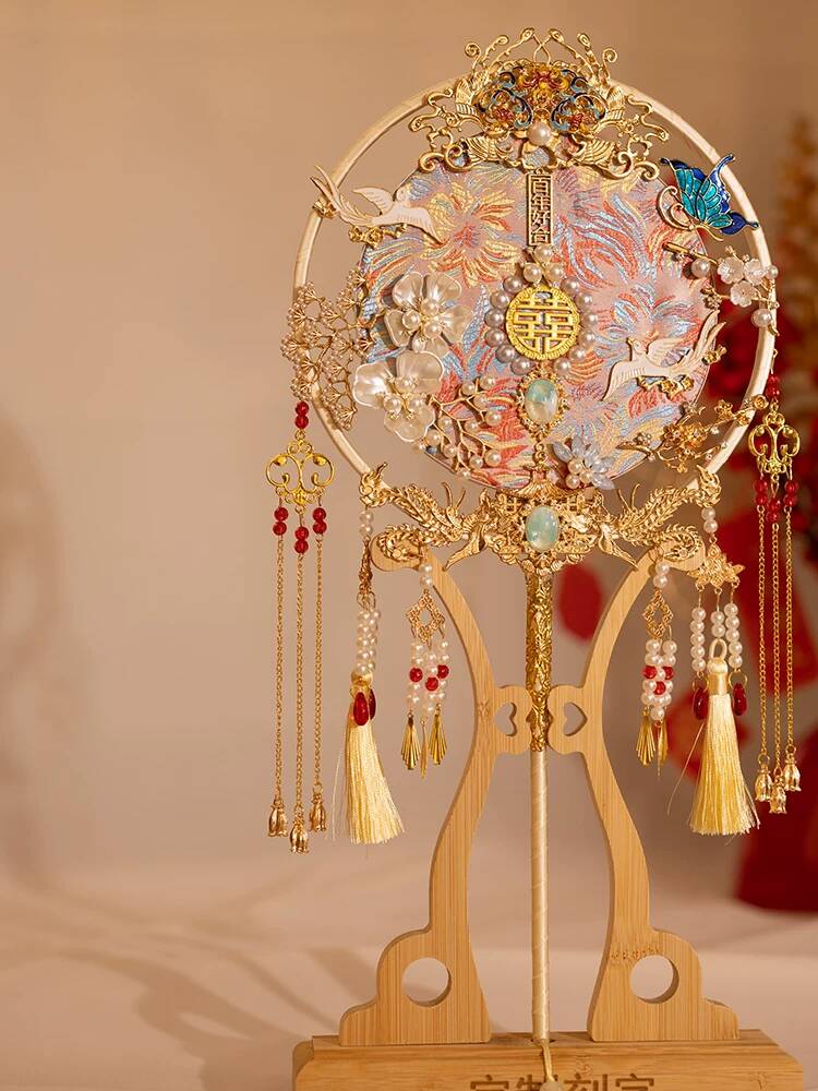 Chinese Style Bride Round Fan  – обзор и цена Embroidery Kit Set