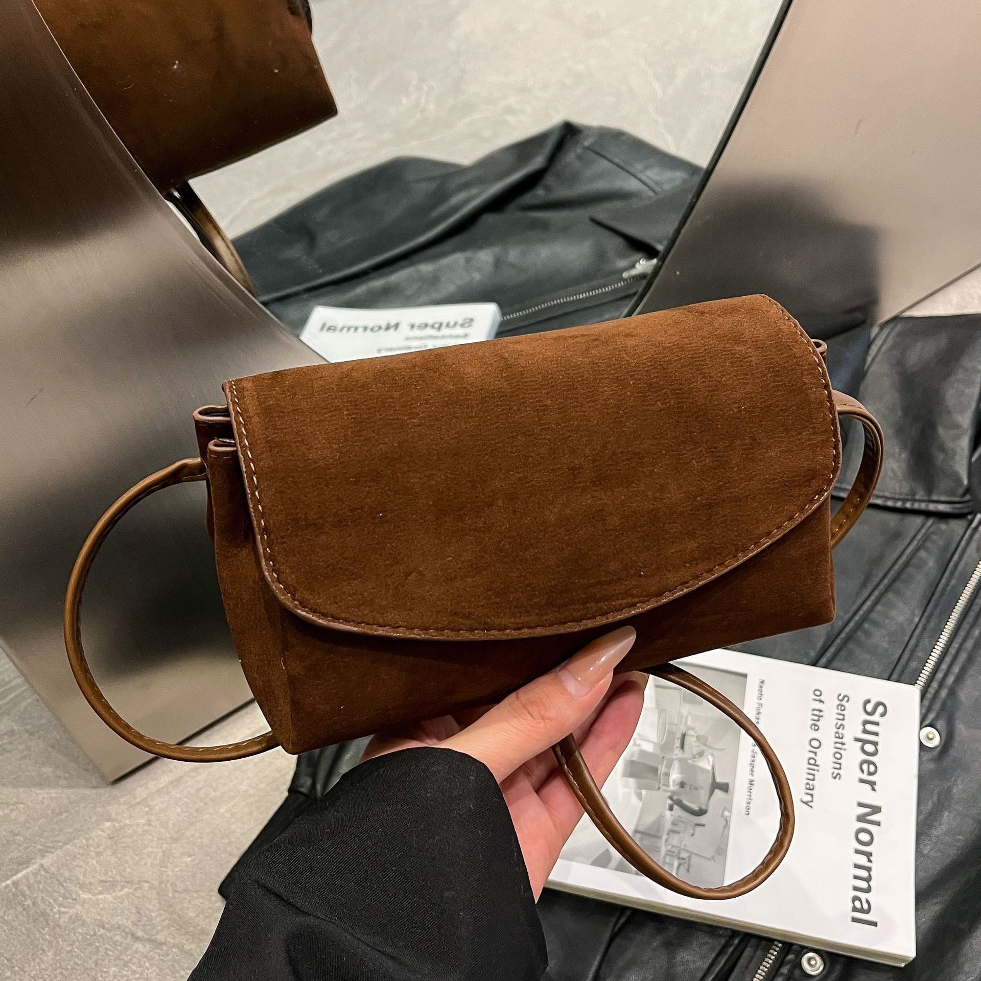 New Winter Crossbody Bag Women – обзор и цена Embroidery Keychain