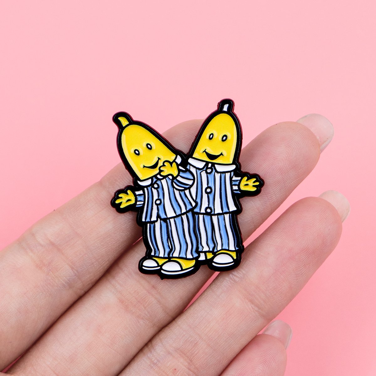 Funny Pajama Banana Man Enamel – обзор и цена Embroidery Wallpaper