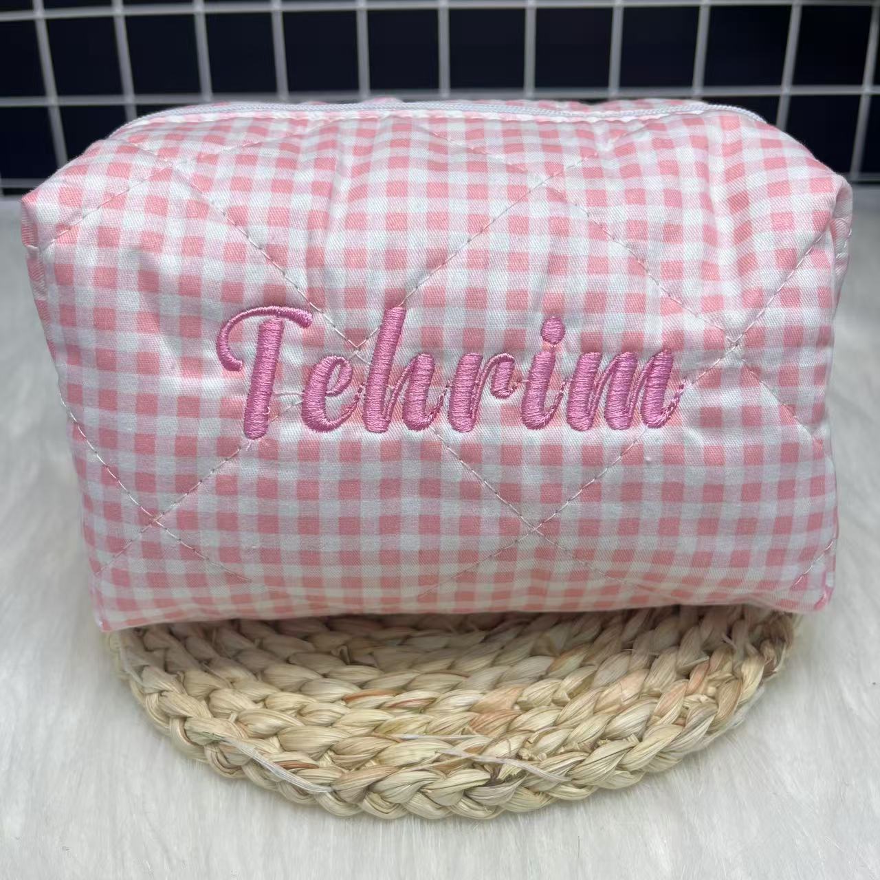 Large Capacity Striped Cosmeti – обзор и цена Embroidery Names